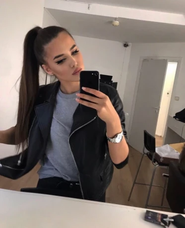 Lera — 2 / 5
