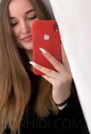 Alina — 5 / 8