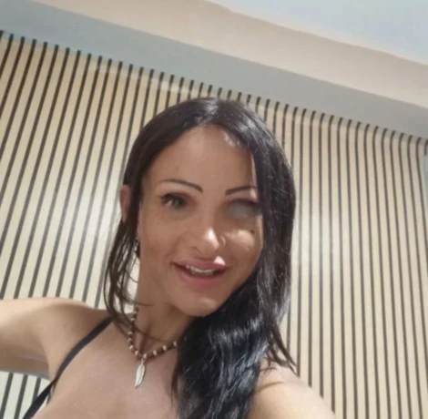 Bruna Mendes — 3 / 5