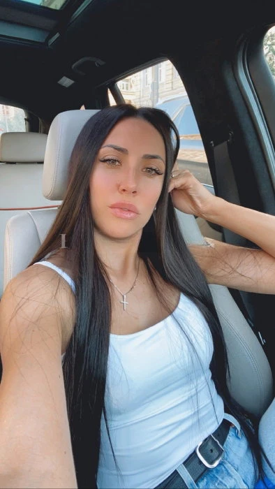 Snezana — 5 / 9