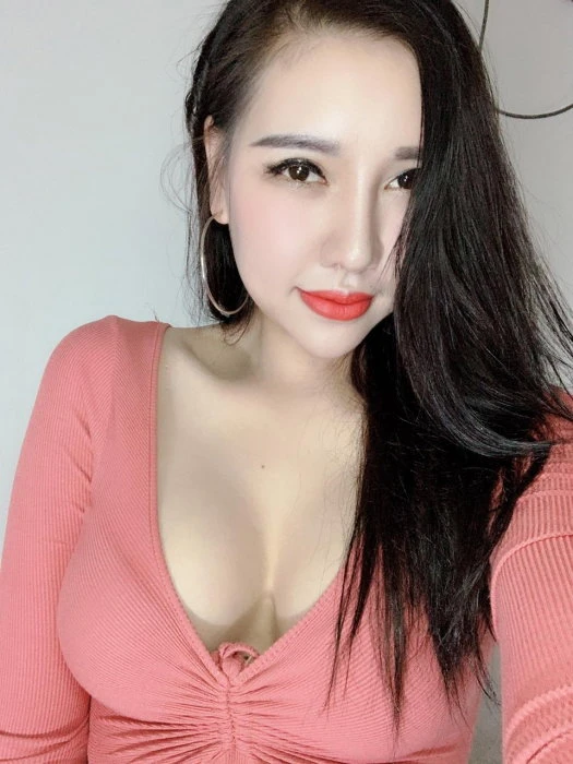 Anna, Escort, Muscat