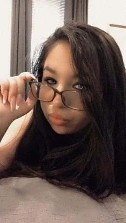 Vanessa365 — 1 / 6