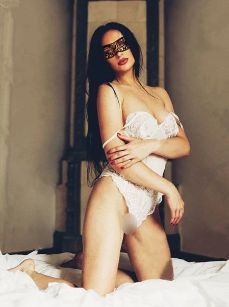 Carmen Wunderbar Brunette, Escort, Mannheim