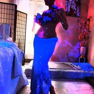 EVELIN MASSAGE, Escort, Nurnberg