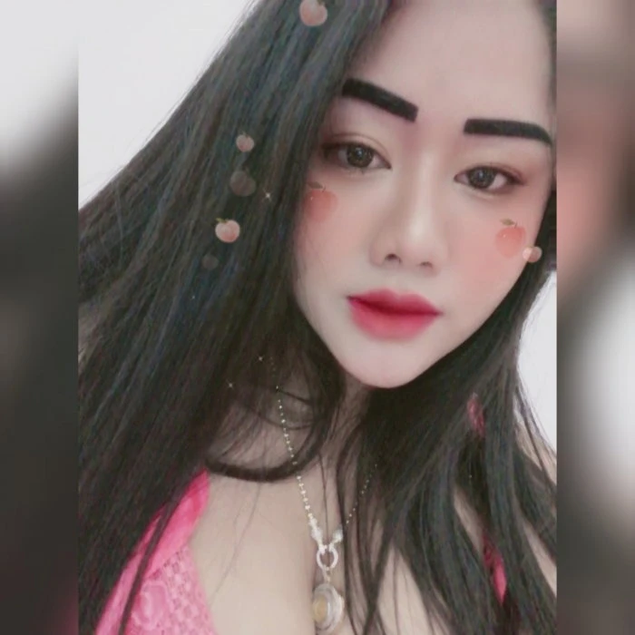 Farah — 2 / 3