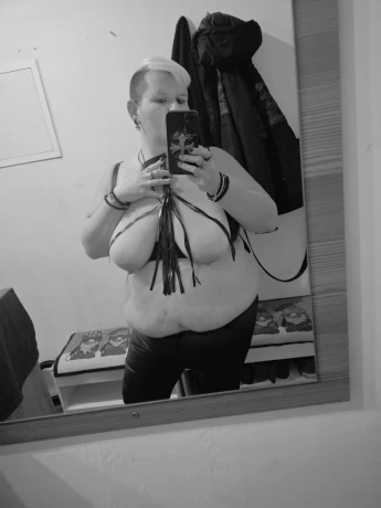 HOSTESSE-NICI — 3 / 5