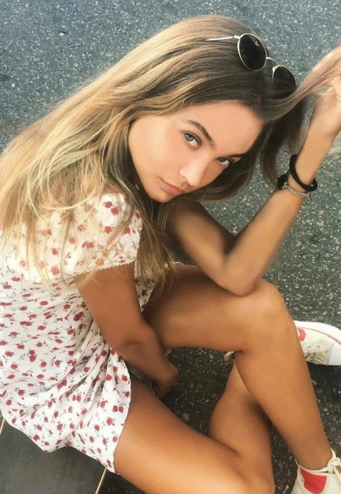 Eva Barberry — 5 / 6