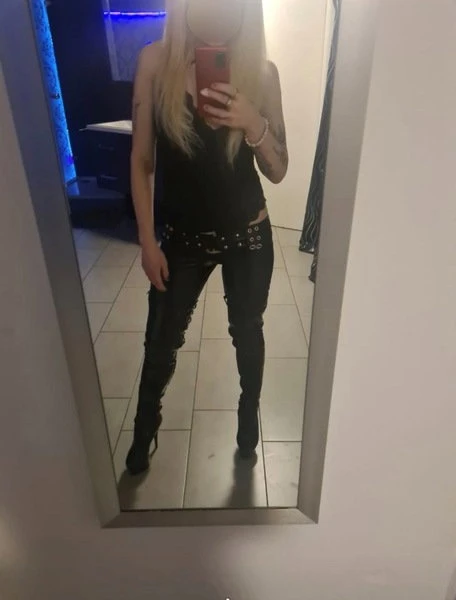 Lady Lena Escort Sm Pauschalpreise — 5 / 9
