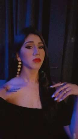 Isabella Isler — 11 / 12