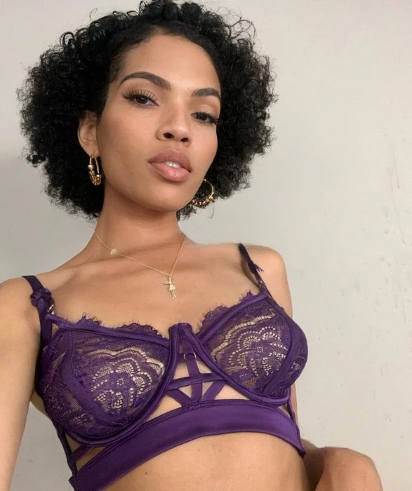 Lidia — 2 / 8