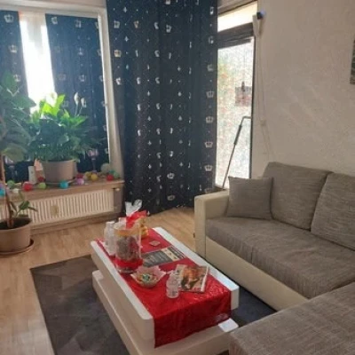 Cristina606, Escort, Munich