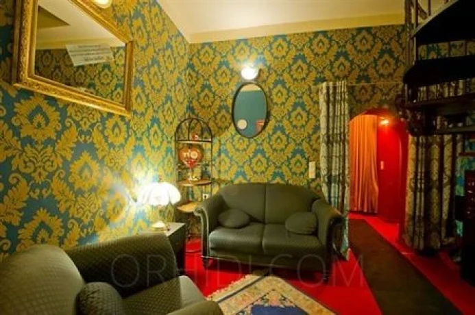 Kleines Laufhaus — 13 / 20