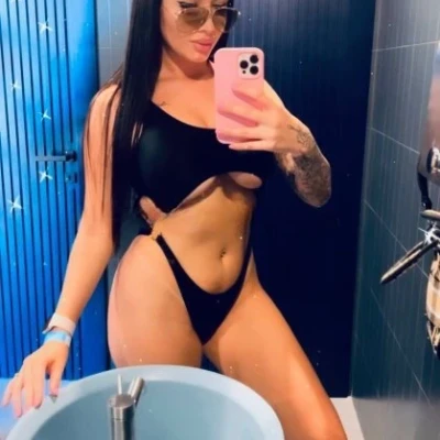 Tais, Escort, Verona