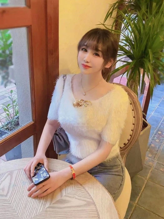 Yoyo — 2 / 4