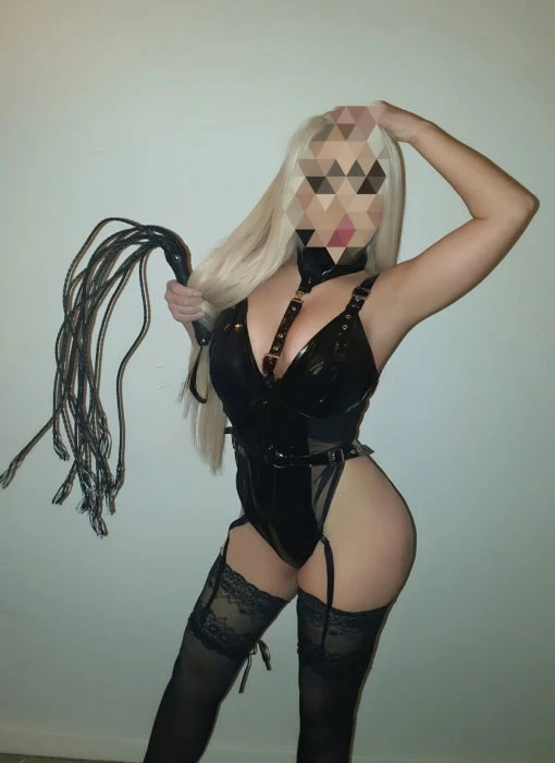 Natalia — 3 / 12