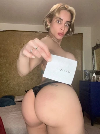 Patricia Nikita — 5 / 12
