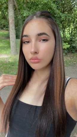 Neu Lea 19 — 4 / 5