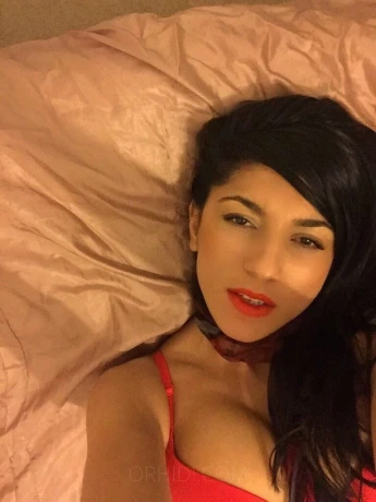  Natalie Delicious — 3 / 4