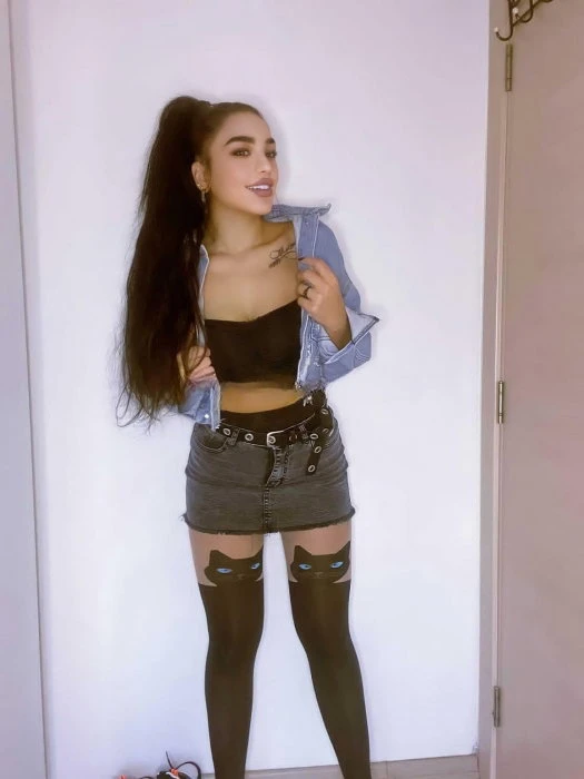 Sahar — 3 / 4