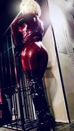 Goddess Skyler Nl Sessies Op Maat Beginners Gevorderd Stellen — 2 / 15