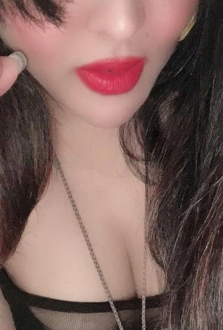 Milf Jazz, Escort, New Delhi