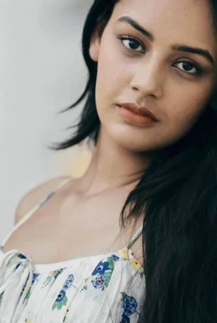 Abida Bengali — 2 / 3
