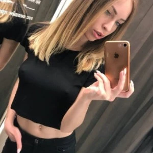 Bella — 5 / 6