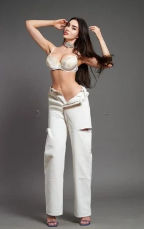 Isabella — 10 / 14