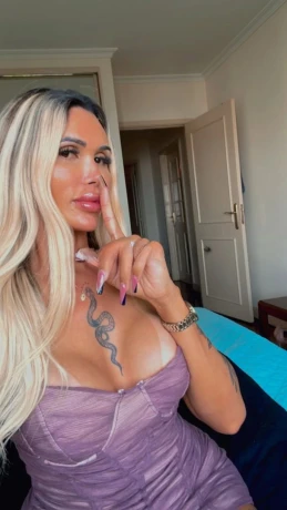 Nikole Jolie — 6 / 12