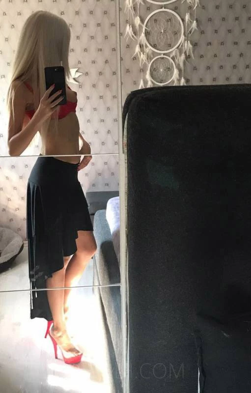 Melissa — 3 / 12