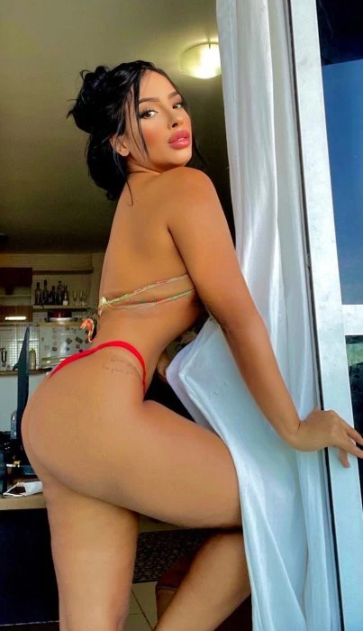 Jade — 7 / 12