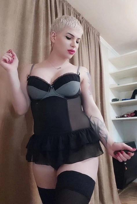 Lisa, Escort, Dubai