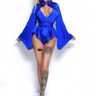 Dinny, Escort, Vienna