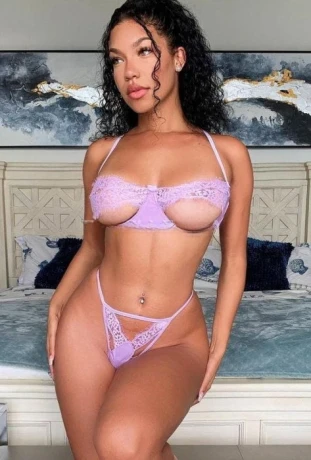 Sexy Joselyn — 2 / 6