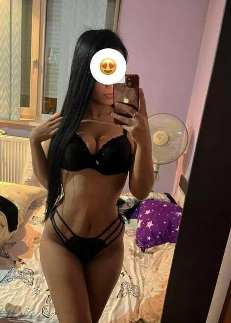 Bella — 7 / 8