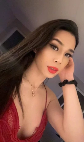 Ladyboy-kate — 13 / 25
