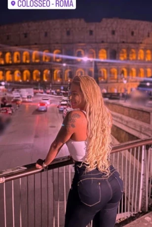 Ts Sophya Xxl — 1 / 21