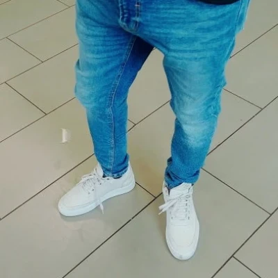 Momo, Escort, Munich