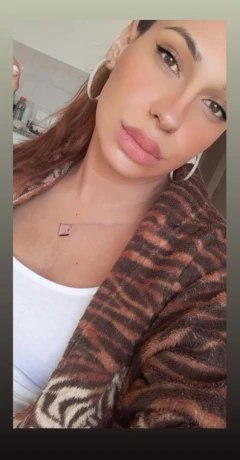 Victoria Rousse — 4 / 12