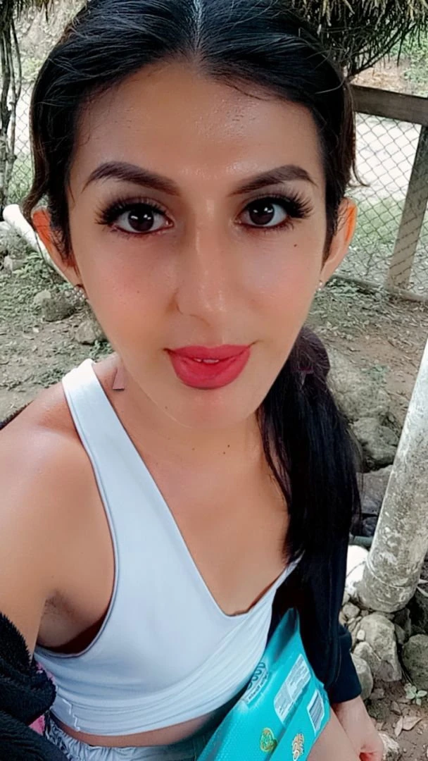 Loana Rodríguez — 5 / 12