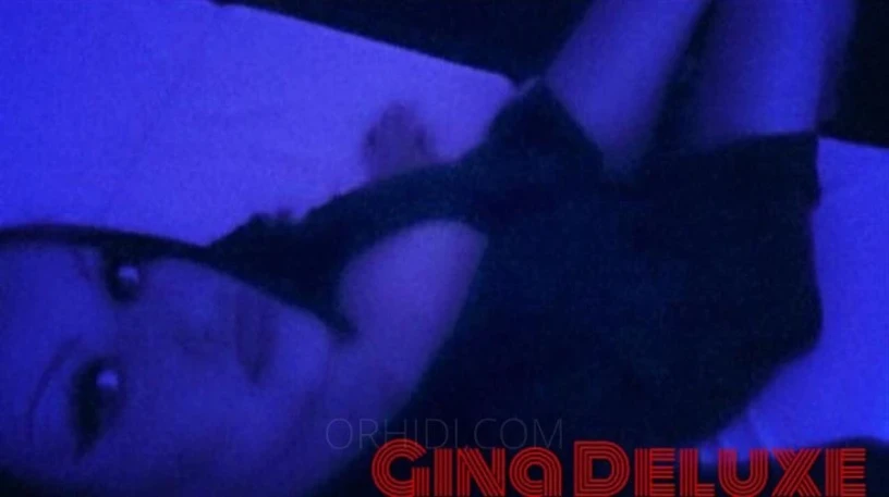 GINA DELUXE — 2 / 3