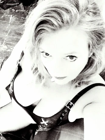 LeicesterMistress — 4 / 18