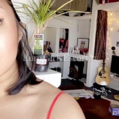 Kitty Darling, Escort, Mérida