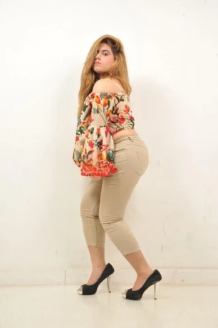 Heeer Khan — 5 / 10