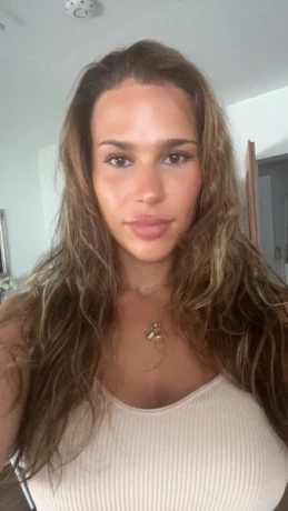 Ts Sarah Million — 4 / 9