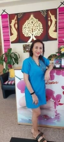 Sara & Lilly — 5 / 6