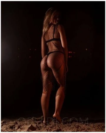 Lust auf eine Massage von Diana? — 3 / 16