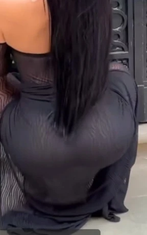 Karla *Ganz Neu* — 2 / 3