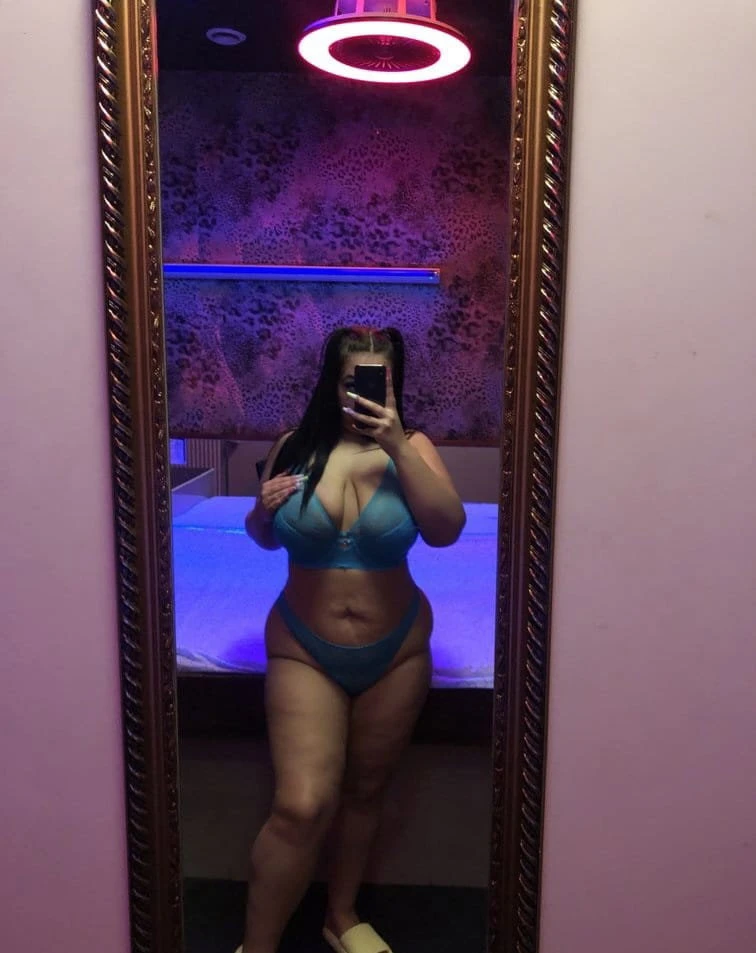 Naughtydidi — 2 / 6