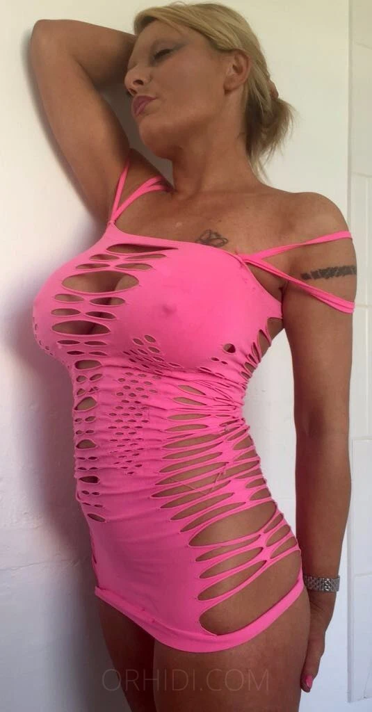 English.porn.star... — 6 / 10